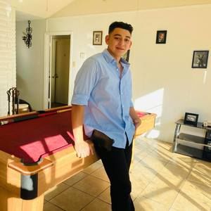 Meet your Posher, Sergio